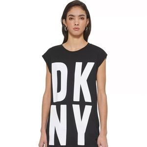 DKNY BLACK/WHITE LOGO TUNIC. SIZE MEDIUM.